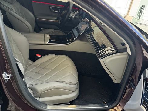 Used 2022 Mercedes-Benz Maybach S 580 4MATIC image 13