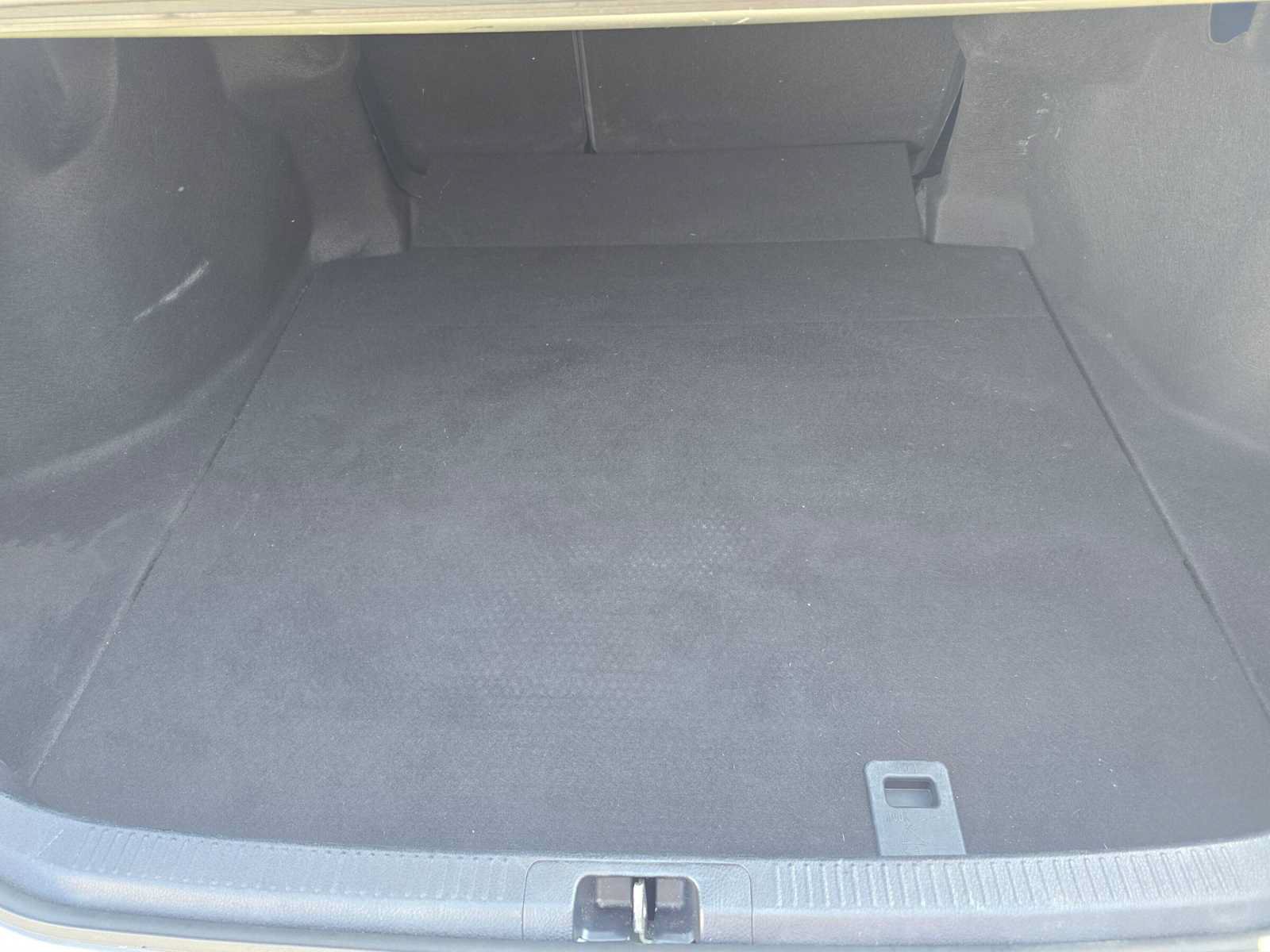 Used 2021 Toyota Camry XSE FWD image 14