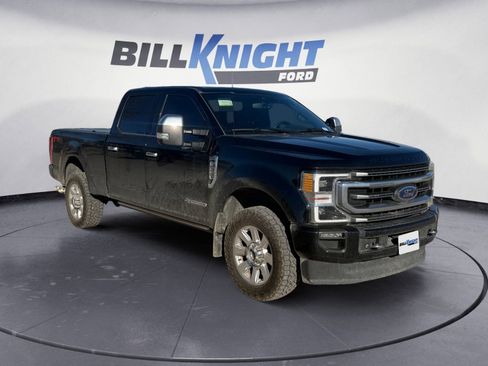 Used 2021 Ford F250 Platinum w/ FX4 Off-Road Package image 7