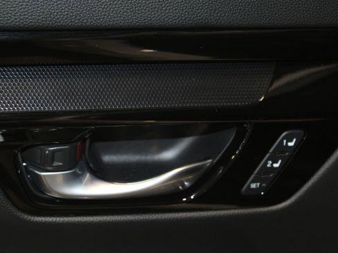 Certified 2025 Honda CR-V EX-L image 8