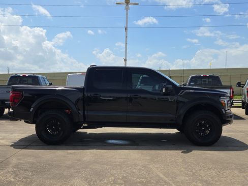 Used 2025 Ford F150 Raptor AWD/4WD image 2