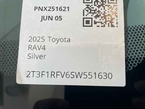 Certified 2025 Toyota RAV4 LE image 25