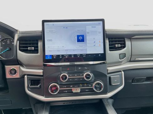 Used 2022 Ford Expedition Max XLT w/ Livery Package AWD/4WD image 15