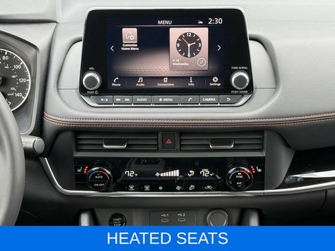 Used 2026 Nissan Rogue SV AWD/4WD image 18
