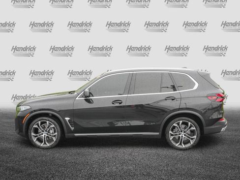Certified 2024 BMW X5 sDrive40i w/ Premium Package image 6
