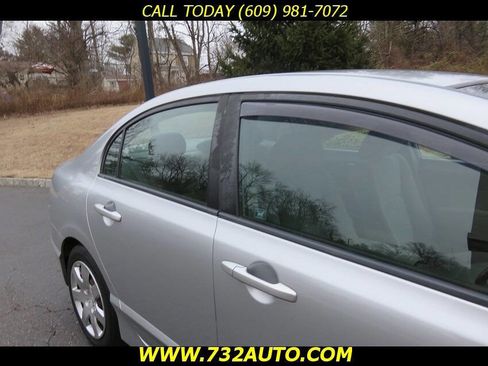 Used 2010 Honda Civic LX image 21