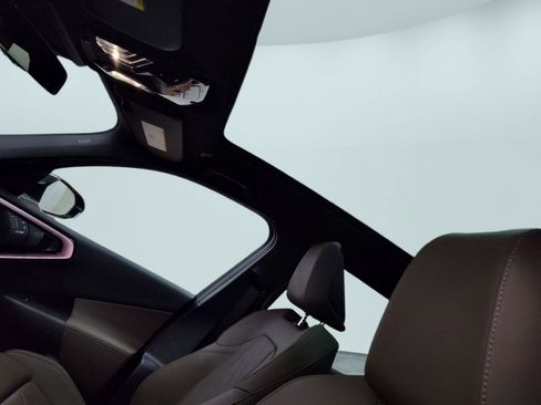 Used 2025 BMW X3 xDrive30i w/ Premium Package image 13