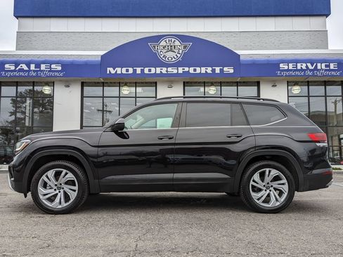 Used 2023 Volkswagen Atlas SE w/ Panoramic Sunroof Package AWD/4WD image 1