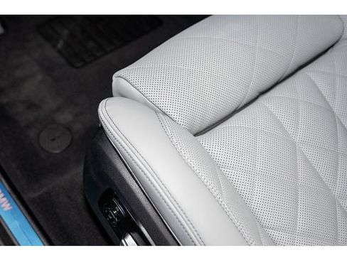 New 2026 BMW X5 xDrive40i w/ Climate Comfort Package image 58