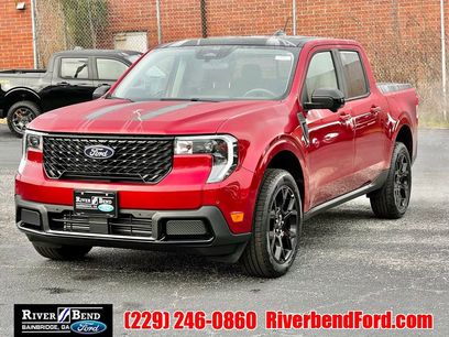New 2026 Ford Maverick Lariat w/ Black Appearance Package