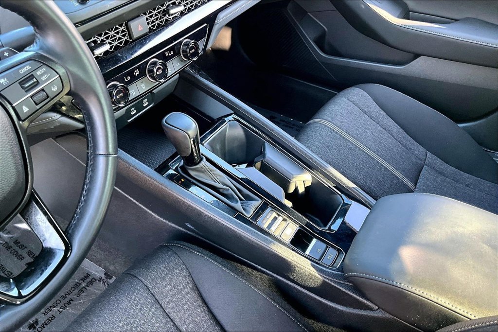 Used 2024 Honda Accord Sport image 15