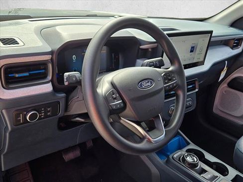New 2026 Ford Maverick XLT AWD/4WD image 3