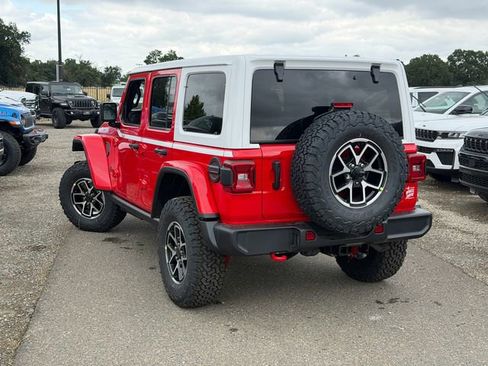 New 2026 Jeep Wrangler Unlimited Rubicon w/ Whitecap Package AWD/4WD image 11