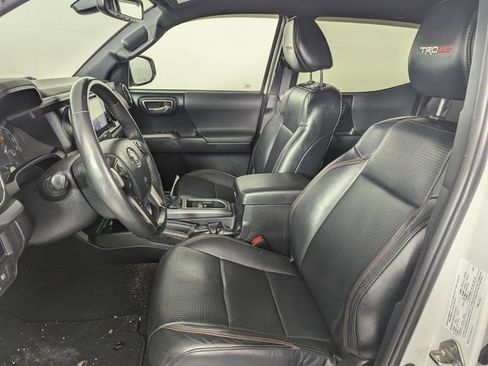 Used 2018 Toyota Tacoma TRD Pro image 10