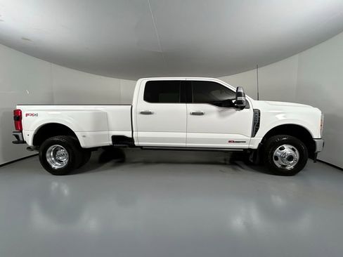 Used 2024 Ford F350 Lariat w/ Lariat Ultimate Package AWD/4WD image 8
