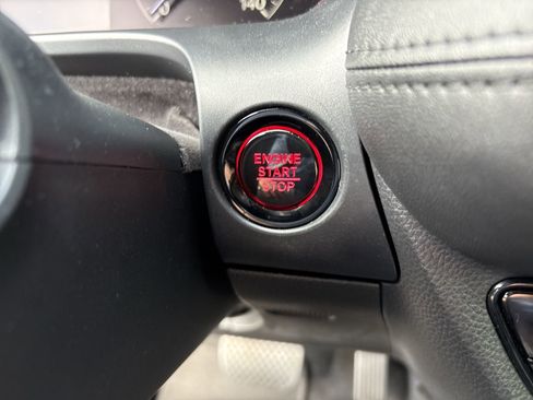 Certified 2024 Honda HR-V LX image 32