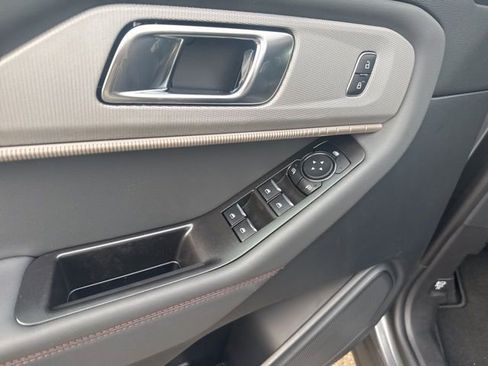 New 2026 Ford Explorer Active image 15