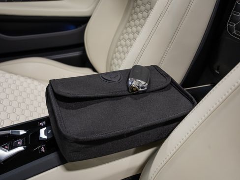 Used 2024 Lamborghini Huracan EVO AWD/4WD image 84