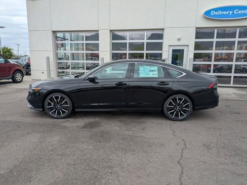 New 2026 Honda Accord Touring image 8