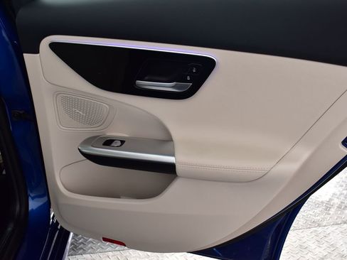 Certified 2025 Mercedes-Benz C 300 4MATIC Sedan image 34