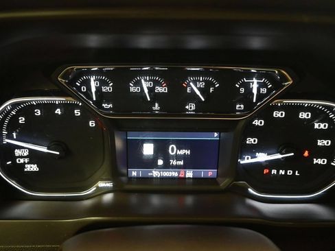 Used 2021 GMC Sierra 1500 SLT AWD/4WD image 4