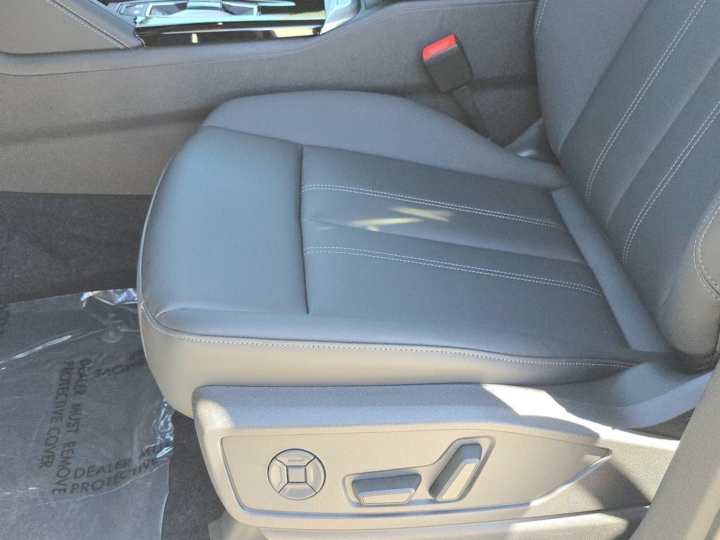 New 2026 Audi Q5 2.0T AWD/4WD image 17