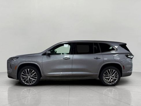 Used 2025 Buick Enclave Avenir w/ Super Cruise Package AWD/4WD image 84