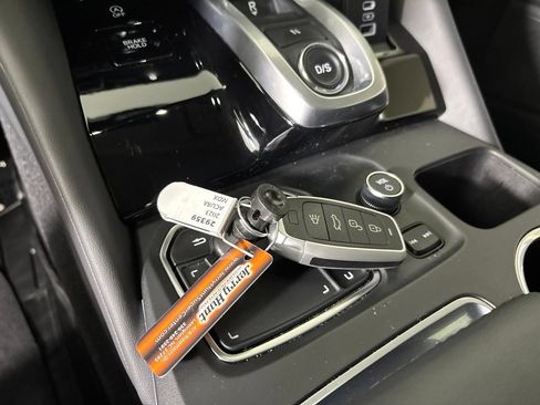 Used 2023 Acura MDX w/ Technology Package AWD/4WD image 18