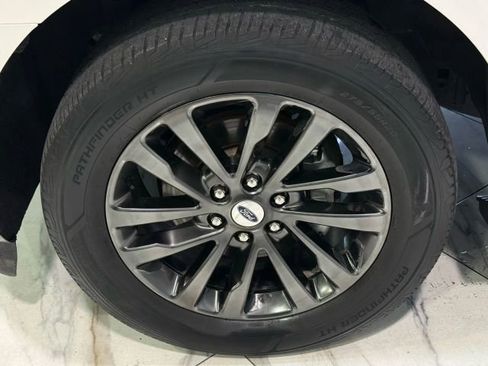 Used 2019 Ford Expedition Max Limited w/ Equipment Group 301A image 33