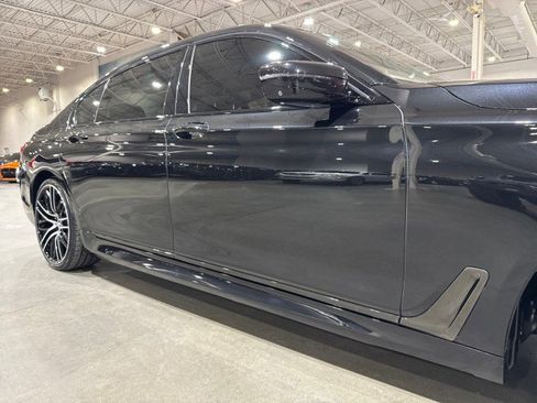 Used 2016 BMW 750i image 27