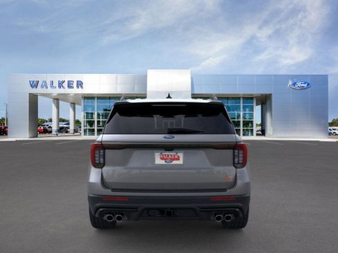 New 2026 Ford Explorer ST w/ Sun And Sound Package image 5