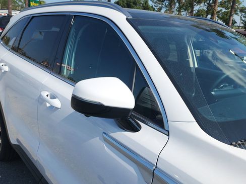 New 2025 Kia Sorento SX image 12