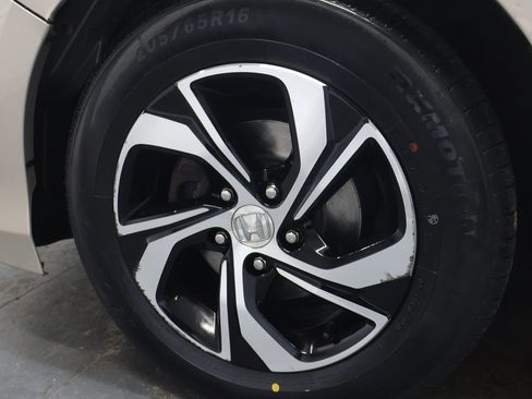 Used 2016 Honda Accord LX image 31