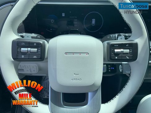 Used 2026 Hyundai Palisade Calligraphy AWD/4WD image 16
