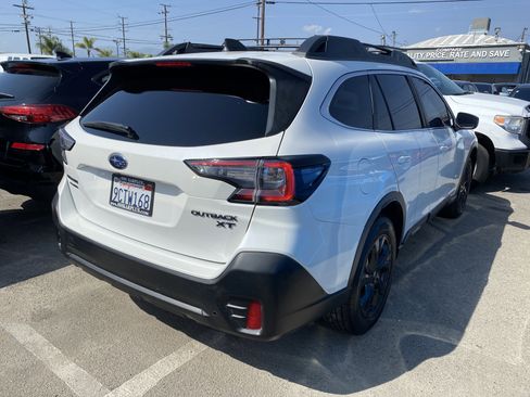 Used 2022 Subaru Outback Onyx Edition XT AWD/4WD image 9