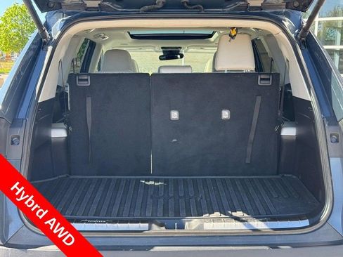 Used 2024 Toyota Grand Highlander AWD Hybrid image 9
