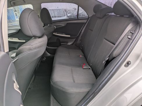 Used 2013 Toyota Corolla S image 25