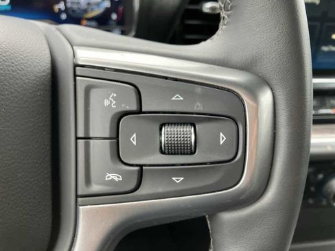 Used 2024 Chevrolet Silverado 2500 LTZ w/ LTZ Plus Package image 29