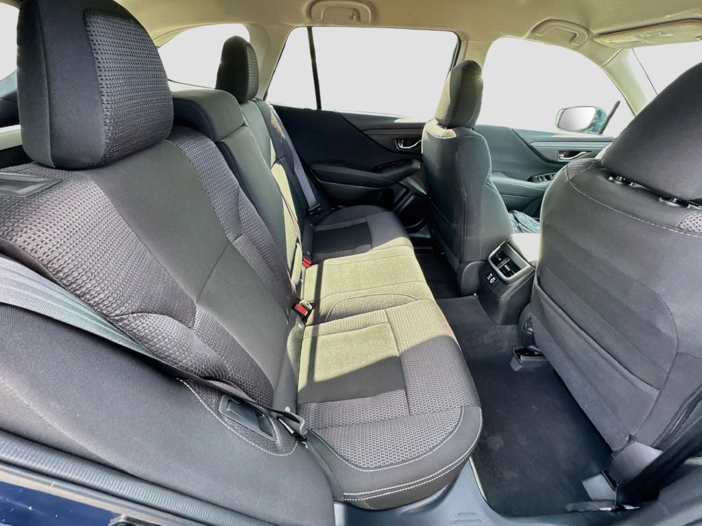 Certified 2025 Subaru Outback Premium AWD/4WD image 26