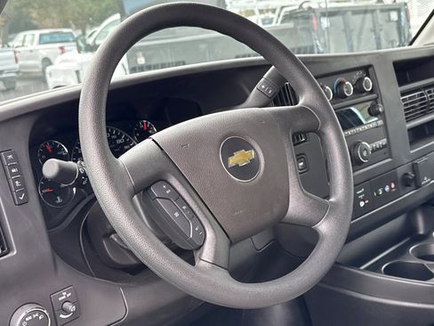 New 2024 Chevrolet Express 3500 w/ Power Convenience Package image 12