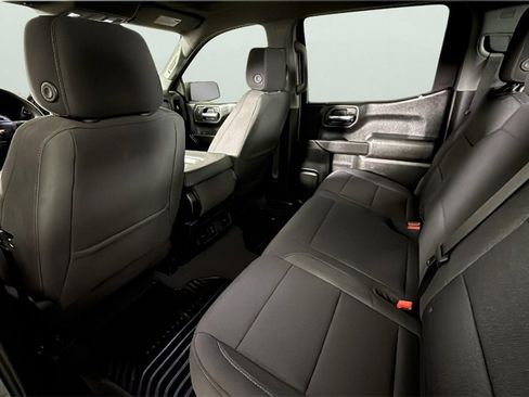 Used 2024 Chevrolet Silverado 1500 Custom image 25