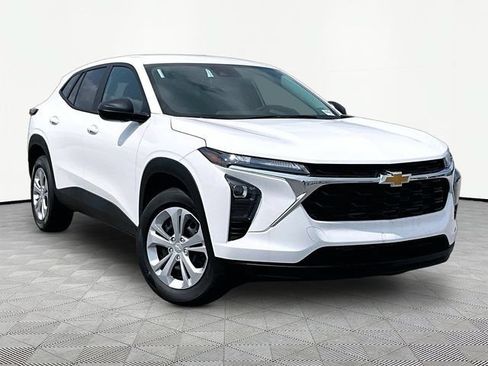New 2026 Chevrolet Trax LS FWD image 1