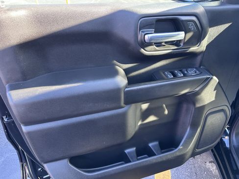 Used 2023 GMC Sierra 1500 Pro w/ Graphite Edition image 12