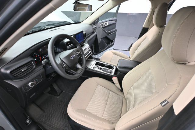Used 2022 Ford Explorer 4WD image 17