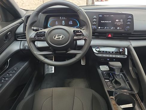 New 2026 Hyundai Elantra SEL Sport image 13