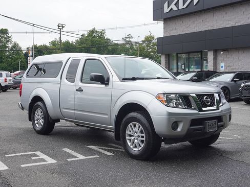 Used 2014 Nissan Frontier SV AWD/4WD image 34