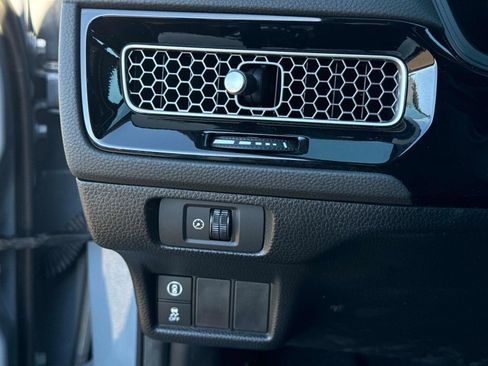 Certified 2024 Honda Civic Sport image 31