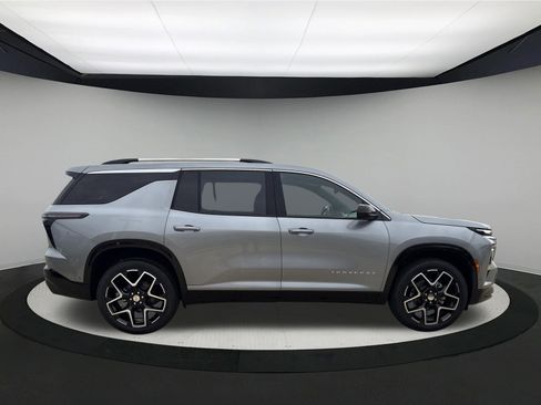 New 2026 Chevrolet Traverse High Country AWD/4WD image 6