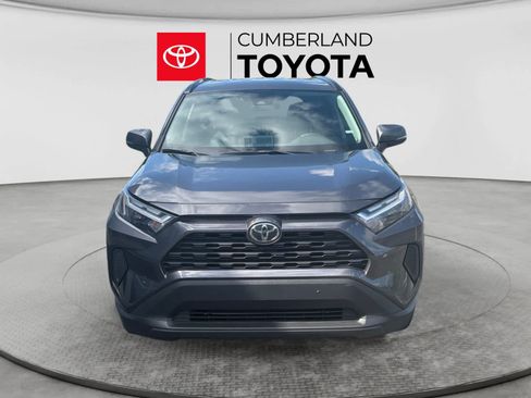 Used 2025 Toyota RAV4 XLE AWD/4WD image 8