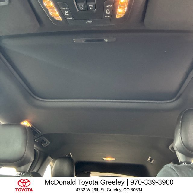 Used 2025 Toyota Sienna XLE Woodland Edition AWD/4WD image 16